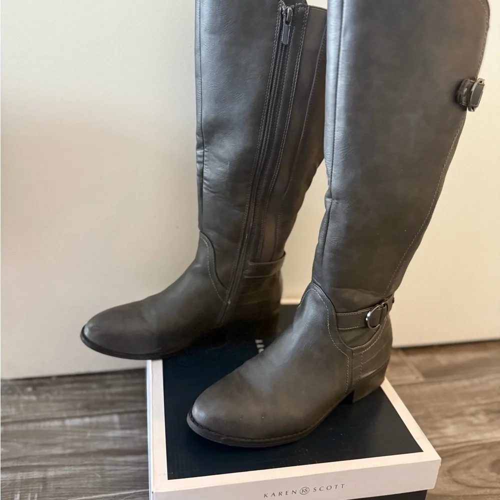 Karen Scott Silver Knee-High Boots 7.5W, Wide Calf (tag cut off)